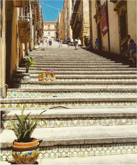 Caltagirone, Scalinata Santa Maria del Monte – foto di Laura Galvagno